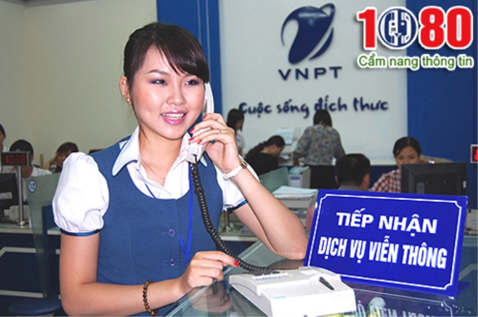 Gọi tới tổng đài 1080 Hà Nội, khách hàng sẽ được cung cấp nhiều thông tin hữu ích trong dịp Tết như thông tin về các địa điểm vui chơi, lịch phục vụ Tết của các siêu thị, gọi taxi… Ảnh: Internet