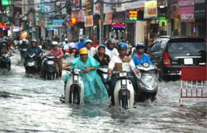 Triều cường dâng cao gây ngập lụt tại các đô thị vùng đồng bằng sông Cửu Long.