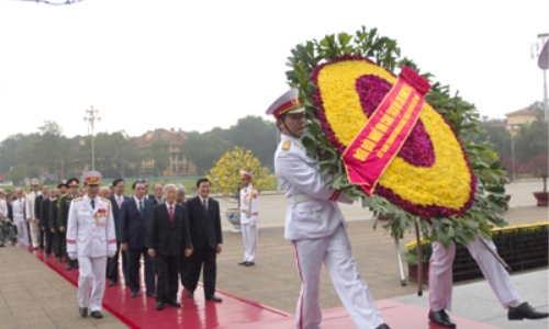 Lãnh đạo Đảng, Nhà nước viếng Chủ tịch Hồ Chí Minh