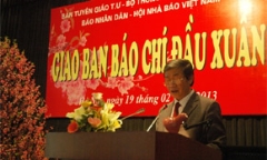 Giao ban báo chí đầu Xuân Quý Tỵ 2013