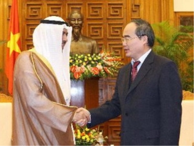 Phó Thủ tướng Nguyễn Thiện Nhân tiếp ngài Sheikh Ahmad Al-Fahad Al-Sabah. (Ảnh: Dương Giang/TTXVN