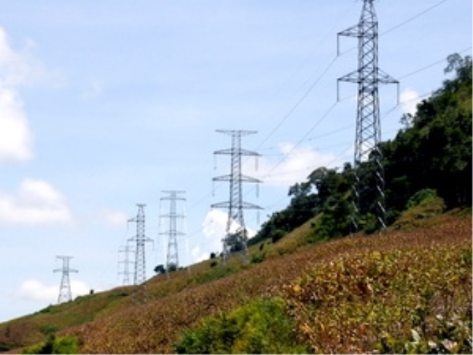 Đường dây 500kV Sơn La- Hiệp Hòa. (Nguồn: TTXVN)