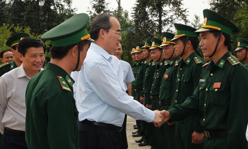 Phó Thủ tướng Nguyễn Thiện Nhân thăm và làm việc tại Lai Châu