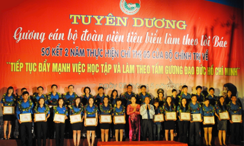 TP. Hồ Chí Minh: Biểu dương tập thể, cá nhân điển hình học và làm theo Bác