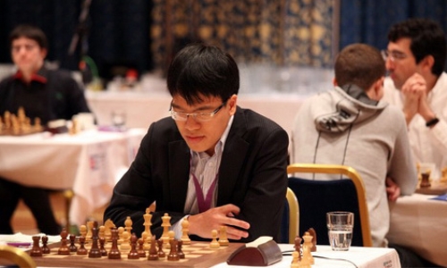 Quang Liêm để Grischuk gỡ hoà sau ván cờ kỷ lục