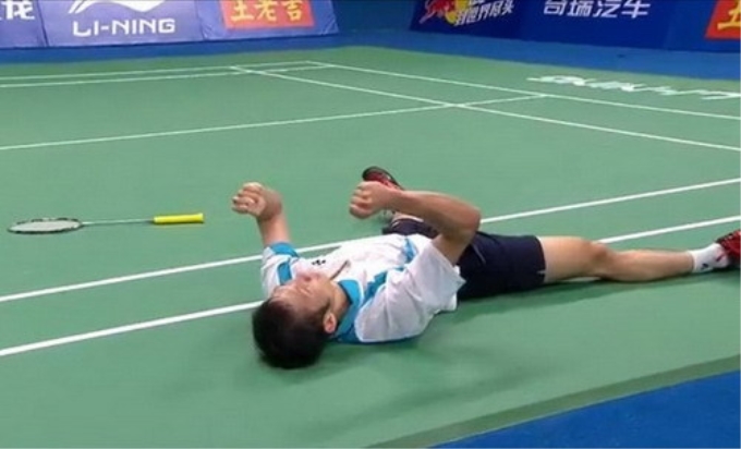 Màn ăn mừng chiến thắng của Tiến Minh. Ảnh: Badmintonworld.