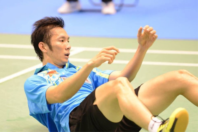 Tiến Minh thua nhanh vì Lee Chong Wei quá mạnh. Ảnh: FB