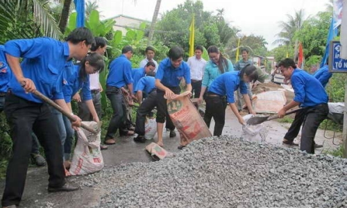 Lãnh đạo thành phố Hà Nội tăng cường giao lưu, đối thoại với thanh niên