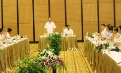 Đồng chí Đinh Thế Huynh làm việc với Ban Thường vụ Tỉnh ủy Quảng Ninh