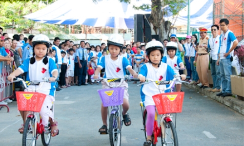 Hưởng ứng ngày Thế giới tưởng niệm các nạn nhân tử vong vì tai nạn giao thông