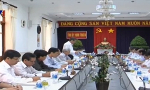 Đồng chí Đinh Thế Huynh làm việc với Ban Thường vụ Tỉnh ủy Ninh Thuận