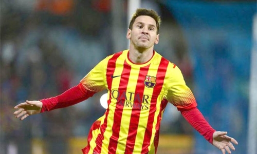 Top cầu thủ hưởng lương cao nhất thế giới: Messi chỉ đứng thứ 5