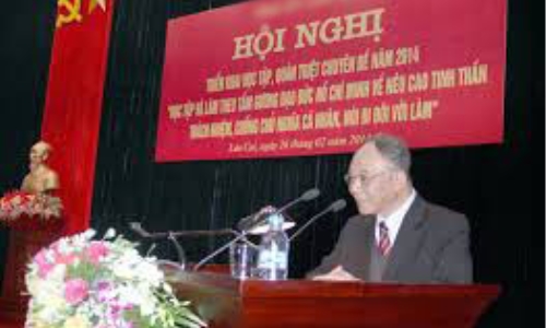 Bình Phước: Học tập chuyên đề năm 2014   “Học tập và làm theo tấm gương đạo đức Hồ Chí Minh về nêu cao tinh thần trách nhiệm, chống chủ nghĩa cá nhân, nói đi đôi với làm”