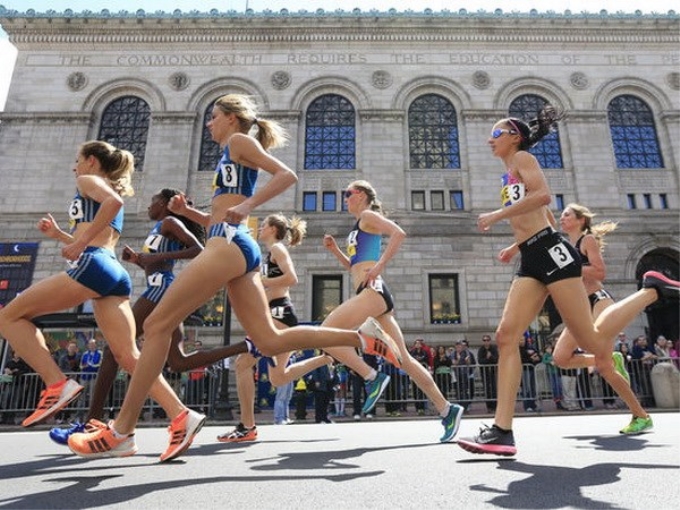 Các vận động viên tại giải marathon Boston. (Nguồn: AP)