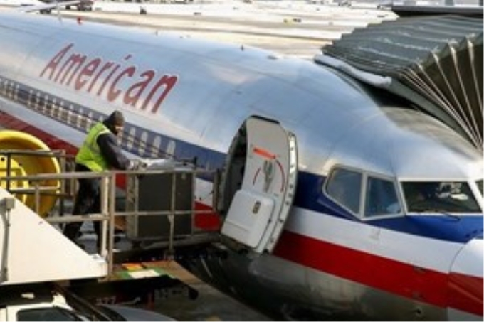 Máy bay của American Airlines tại sân bay O'Hare ở Chicago, Mỹ. (Ảnh: AFP/TTXVN)