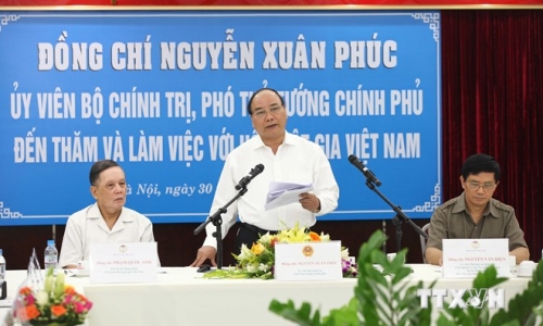 Phó Thủ tướng Nguyễn Xuân Phúc làm việc với Hội Luật gia