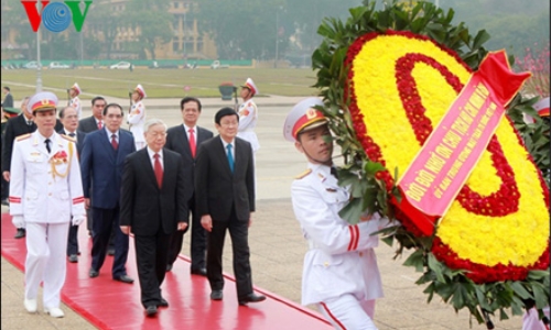 Lãnh đạo Đảng, Nhà nước kính viếng Chủ tịch Hồ Chí Minh