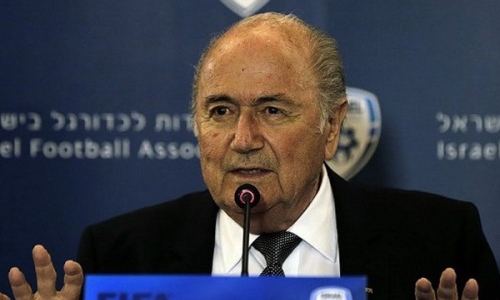 Chủ tịch FIFA Blatter phản đối bỏ phiếu lại World Cup 2022