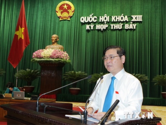 Chủ nhiệm Ủy ban Khoa học, Công nghệ và Môi trường của Quốc hội Phan Xuân Dũng trình bày Báo cáo giải trình, tiếp thu, chỉnh lý dự thảo Luật hải quan (sửa đổi). (Ảnh: TTXVN)