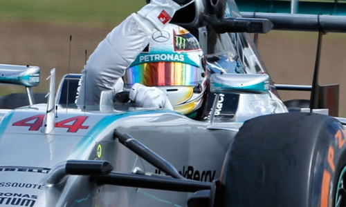 Lewis Hamilton đăng quang ngôi vô địch F1