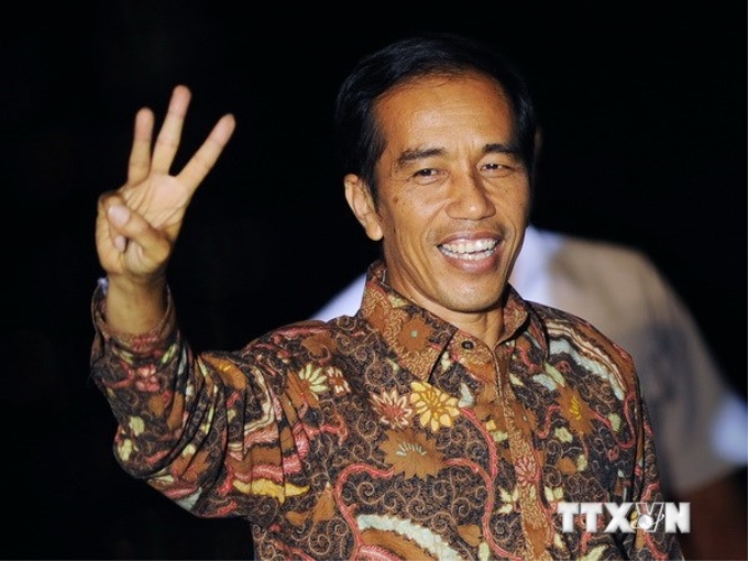 Ứng cử viên Joko Widodo mừng chiến thắng tại Jakarta. (Nguồn: AFP/TTXVN)