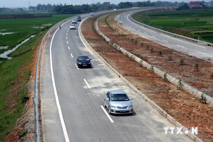 Thông xe kỹ thuật gói thầu PK2 đường cao tốc Hà Nội–Thái Nguyên, sử dụng nguồn vốn ODA của Nhật Bản. (Nguồn: TTXVN)