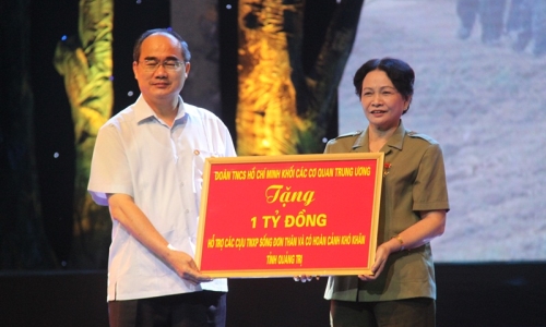 Chương trình nghệ thuật "Trái tim Việt Nam": thiết thực kỷ niệm 67 năm ngày Thương binh – Liệt sỹ