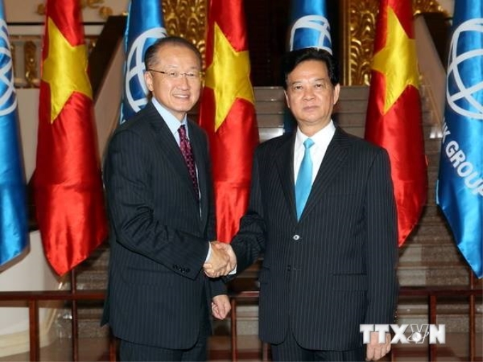 Thủ tướng Nguyễn Tấn Dũng tiếp Chủ tịch Ngân hàng Thế giới (WB) Jim Yong Kim sang thăm và làm việc tại Việt Nam. (Ảnh: Đức Tám/TTXVN)