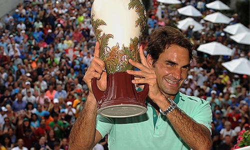 Federer lần thứ 80 giành cúp vô địch