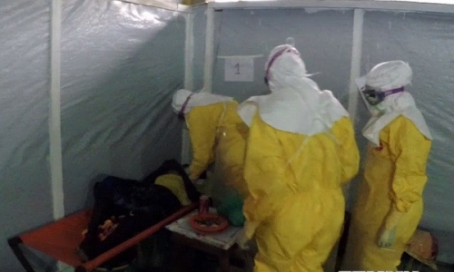 Hà Nội giám sát chặt công tác phòng dịch Ebola và sốt xuất huyết