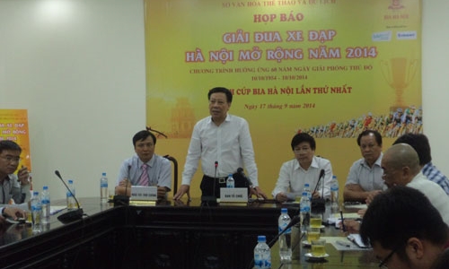 Giải đua xe đạp Hà Nội mở rộng 2014: Hơn 500 vận động viên tham gia