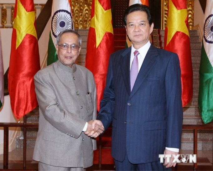 Thủ tướng Nguyễn Tấn Dũng hội kiến với Tổng thống Cộng hòa Ấn Độ Pranab Mukherjee. (Ảnh: Thống Nhất/TTXVN)