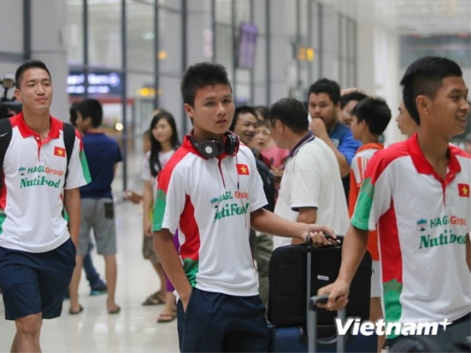 Đội tuyển U19 Việt Nam trở về Hà Nội tối 3/9. (Ảnh: Vietnam+)