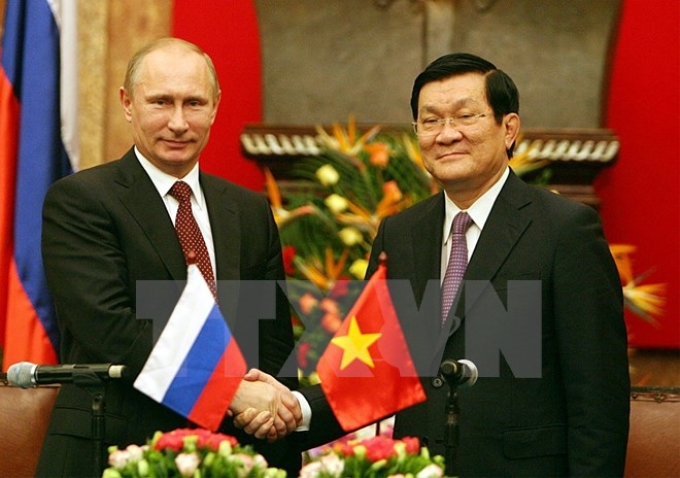 Chủ tịch nước Trương Tấn Sang và Tổng thống Liên bang Nga Vladimir Putin trong chuyến thăm Hà Nội ngày 12/11/2013. (Ảnh: Nguyễn Khang/TTXVN)