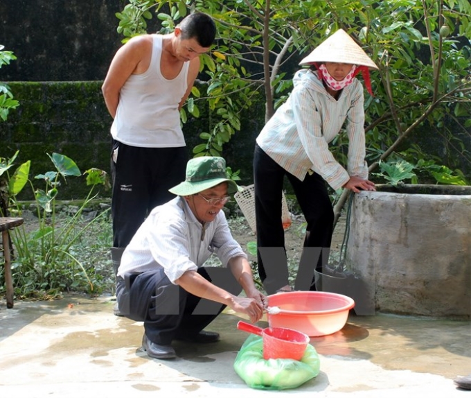 Xử lý nước sinh hoạt bị ô nhiễm. Ảnh minh họa. (Nguồn: Công Tường/TTXVN)