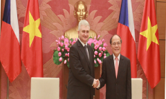Chủ tịch Thượng viện Séc thăm chính thức Việt Nam