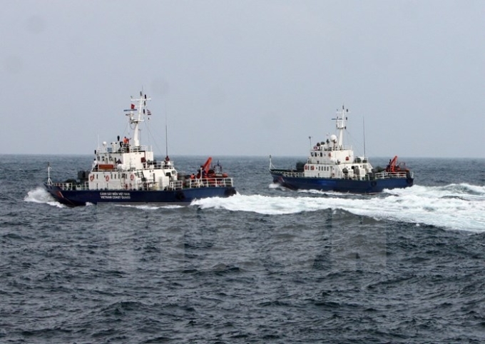 Tình huống diễn tập của tàu cảnh sát biển Việt Nam trên biển.