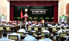 Hội đồng nhân dân thành phố Hồ Chí Minh thảo luận về năng lực hội nhập