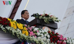 Mít tinh trọng thể Kỷ niệm 40 năm Quốc khánh nước CHDCND Lào