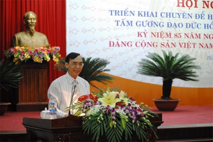 PGS.TS Phạm Ngọc Anh báo cáo chuyên đề năm 2015 tại hội nghị