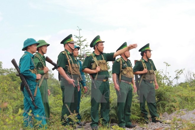 Các chiến sỹ Biên phòng Hà Giang tăng cường tuần tra những ngày Tết. (Ảnh: Đỗ Bình/TTXVN)