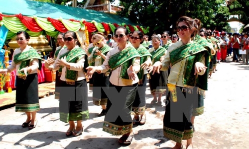 Lãnh đạo TP. Hồ Chí Minh chúc Tết cổ truyền Bun Pi May của Lào