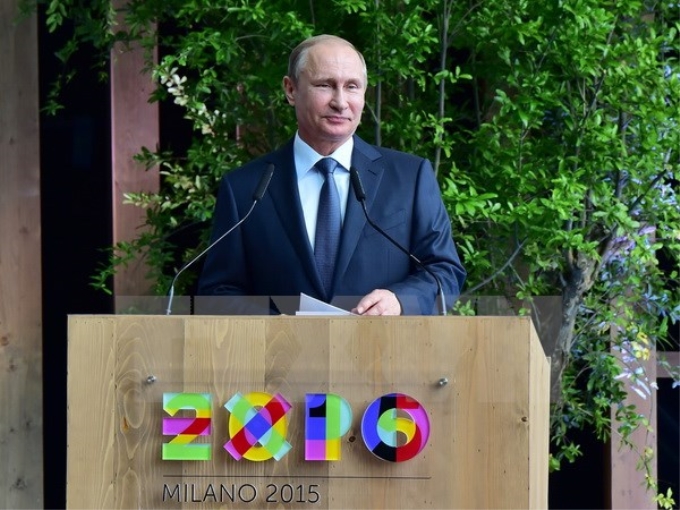 Tổng thống Nga Vladimir Putin phát biểu tại Triển lãm thế giới EXPO 2015, đang diễn ra ở Italy. (Ảnh: AFP/TTXVN