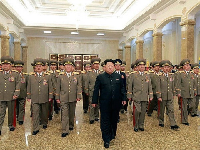 Lãnh đạo Triều Tiên Kim Jong-un tại Cung điện Mặt Trời. (Nguồn: telegraph.co.uk)