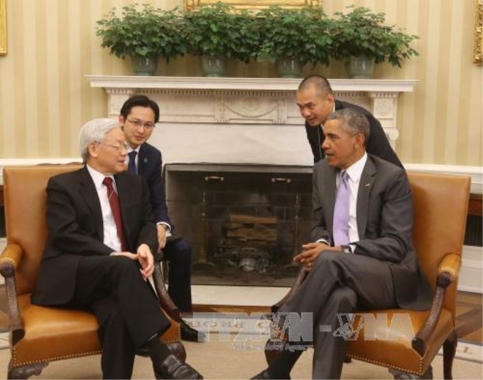 Tổng thống Hoa Kỳ Barack Obama đón Tổng Bí thư Nguyễn Phú Trọng tại Nhà Trắng. Ảnh: Trí Dũng – TTXVN