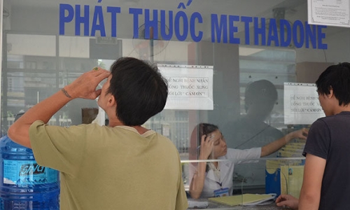 Việc thu hút người nghiện ma túy cai nghiện bằng Methadone còn gặp khó khăn