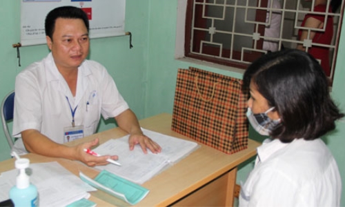 Hà Nội: Gần 350 trường hợp nhiễm mới HIV từ đầu năm 2015