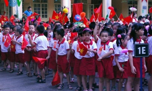 Dành ngày khai giảng cho học sinh