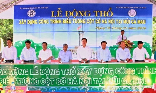 Thủ tướng dự lễ động thổ biểu tượng Cột cờ Hà Nội tại Mũi Cà Mau