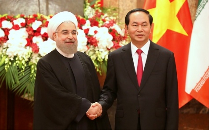 Chủ tịch nước Trần Đại Quang và Tổng thống Hassan Rouhani. Ảnh: VGP/Nhật Bắc